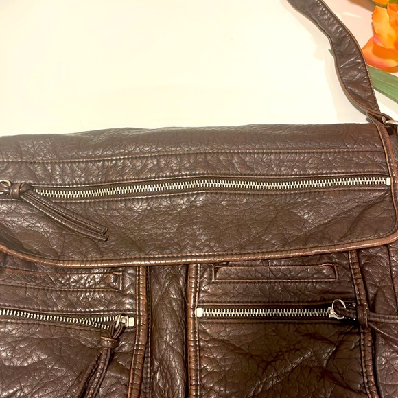 Aeropostale Brown Contemporary Shoulder Bag - Picture 5 of 5